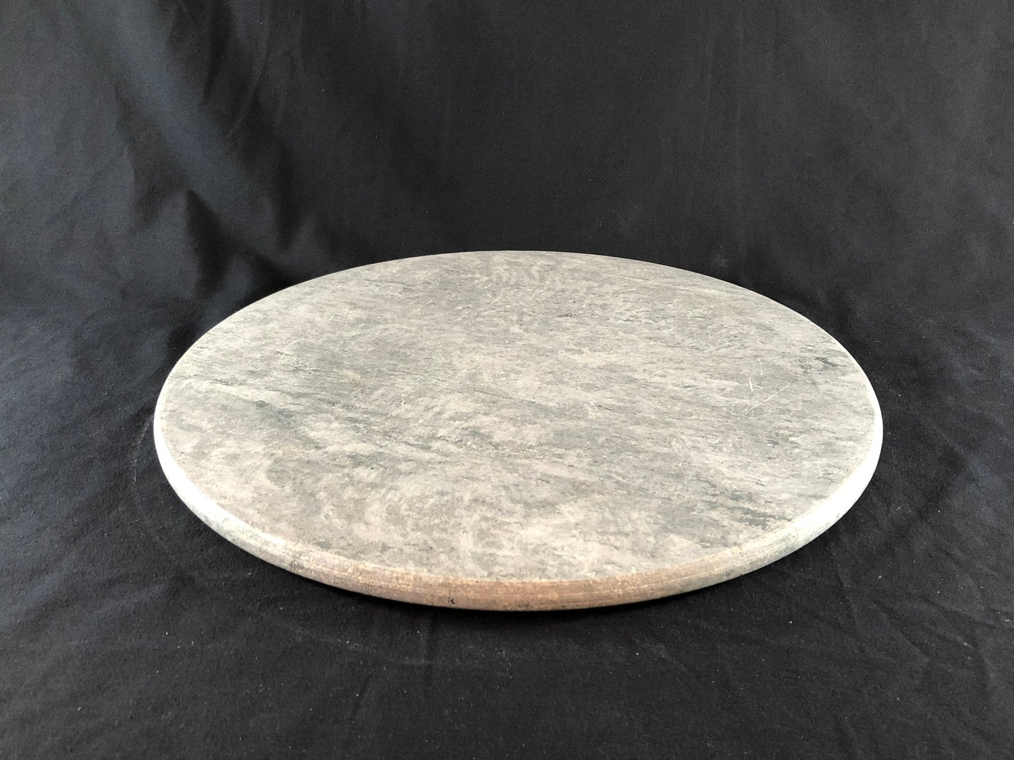 Flat Pizza Stone 14" - Gian Carlo Artistic Stone